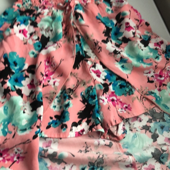 Jumpsuit - Picture 2 of 3